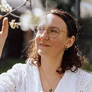 Elodie de mes petites fleurs d'Auvergne